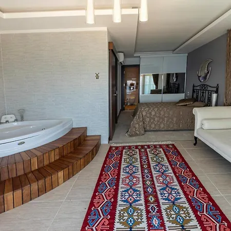 Luxurious House With Private Pool And Gorgeous Sea View In Bodrum Villa *