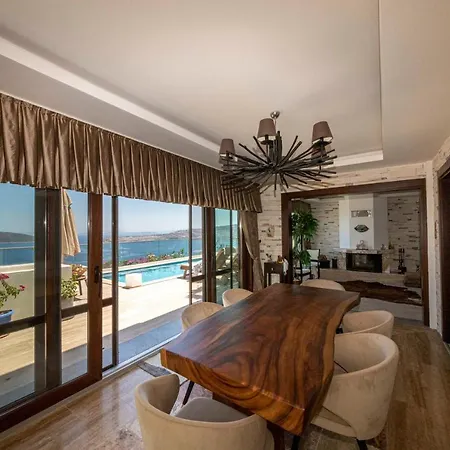 Luxurious House With Private Pool And Gorgeous Sea View In Bodrum