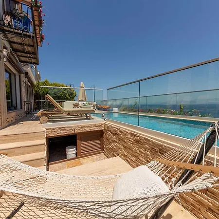 Luxurious House With Private Pool And Gorgeous Sea View In Bodrum *