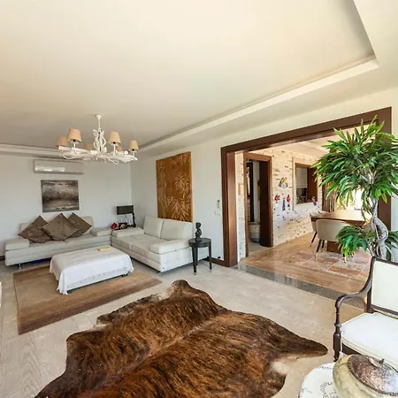 Vilă Luxurious House With Private Pool And Gorgeous Sea View In Bodrum Gündoğan